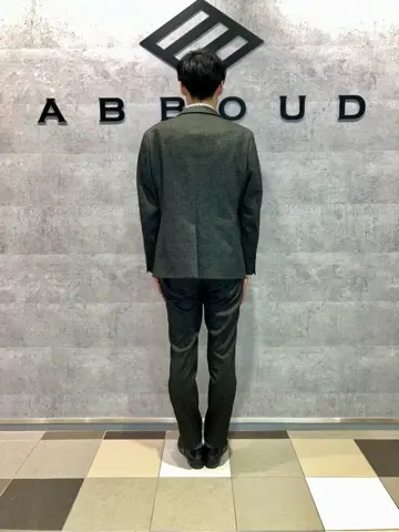 JOSEPH ABBOUD 足立 コーディネート画像