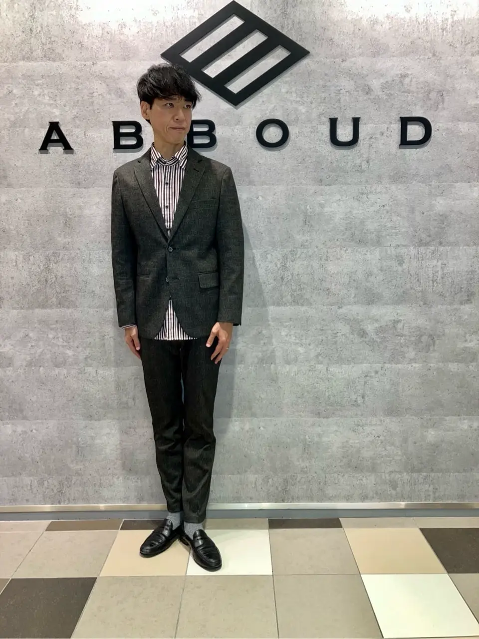 JOSEPH ABBOUD 足立 コーディネート画像