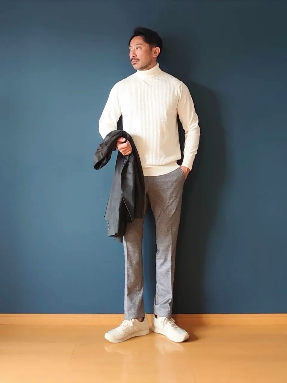 JOSEPH ABBOUD 安東 コーディネート画像