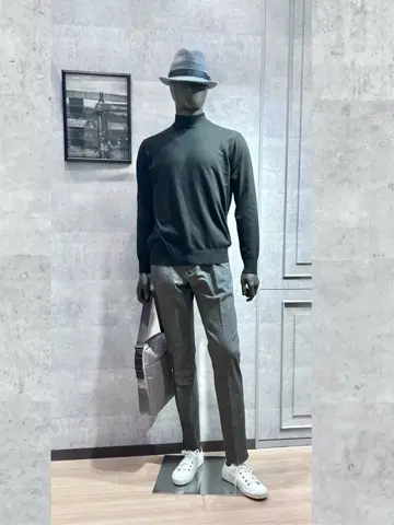 JOSEPH ABBOUD 二澤 コーディネート画像