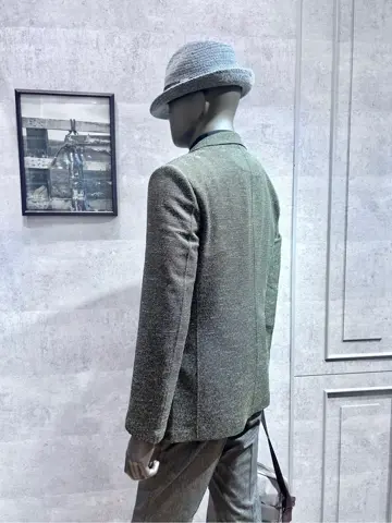 JOSEPH ABBOUD 二澤 コーディネート画像