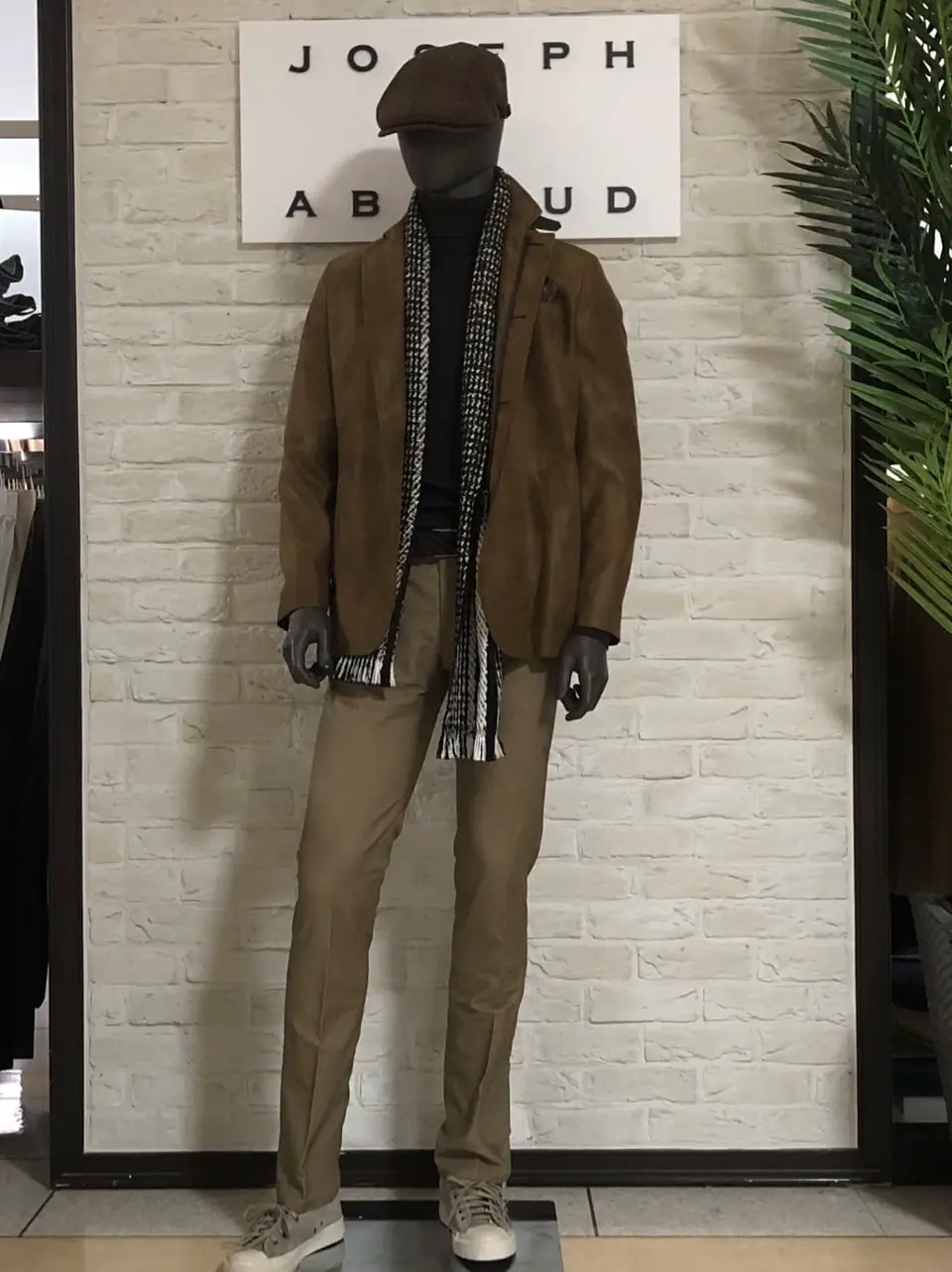 JOSEPH ABBOUD 山口 コーディネート画像