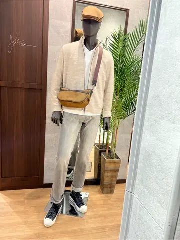 JOSEPH ABBOUD 上條 コーディネート画像