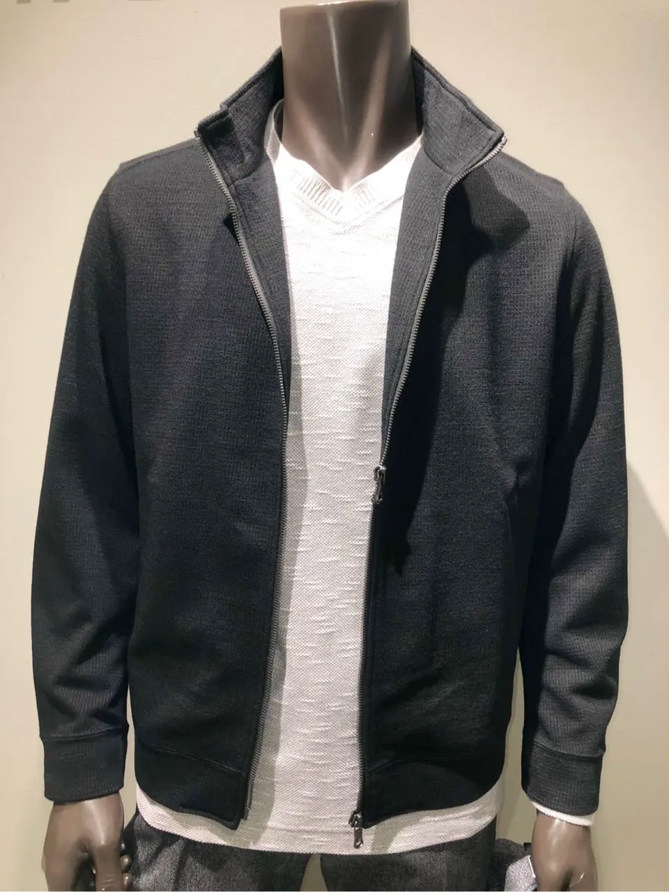 JOSEPH ABBOUD 川田 コーディネート画像