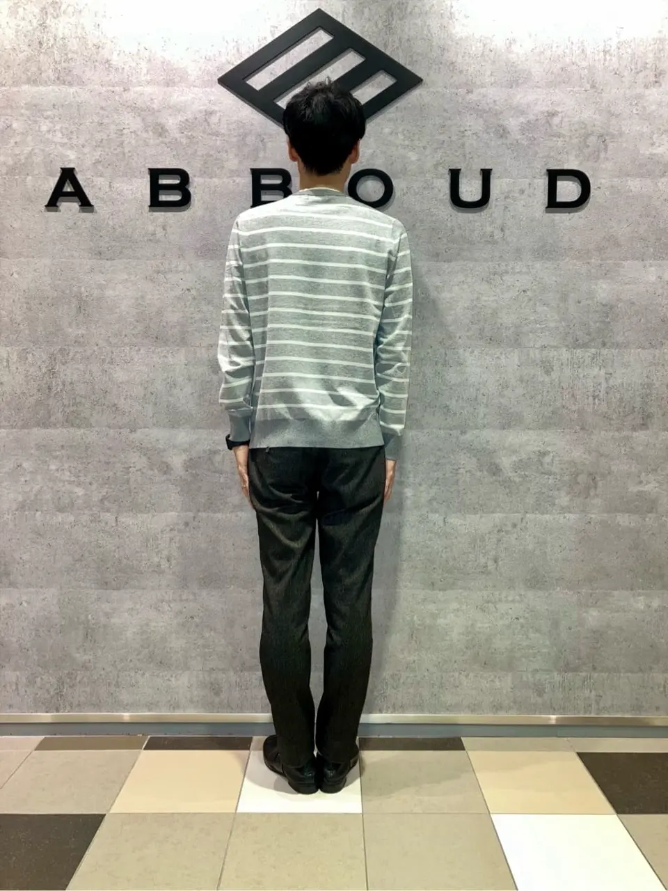 JOSEPH ABBOUD 足立 コーディネート画像