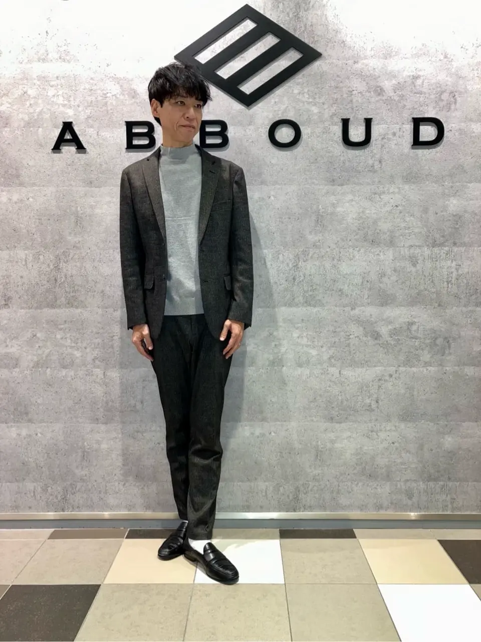 JOSEPH ABBOUD 足立 コーディネート画像