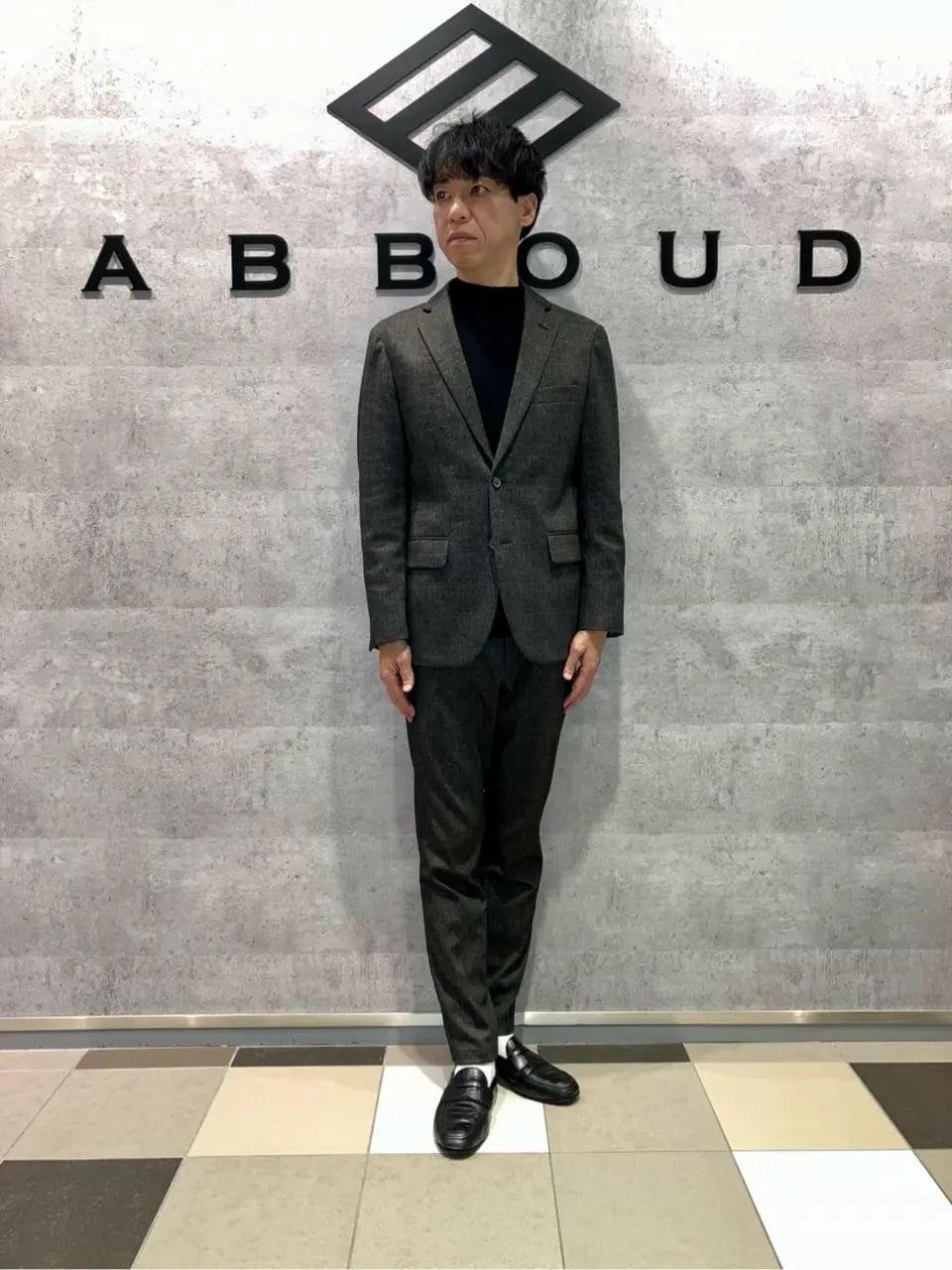 JOSEPH ABBOUD 足立 コーディネート画像