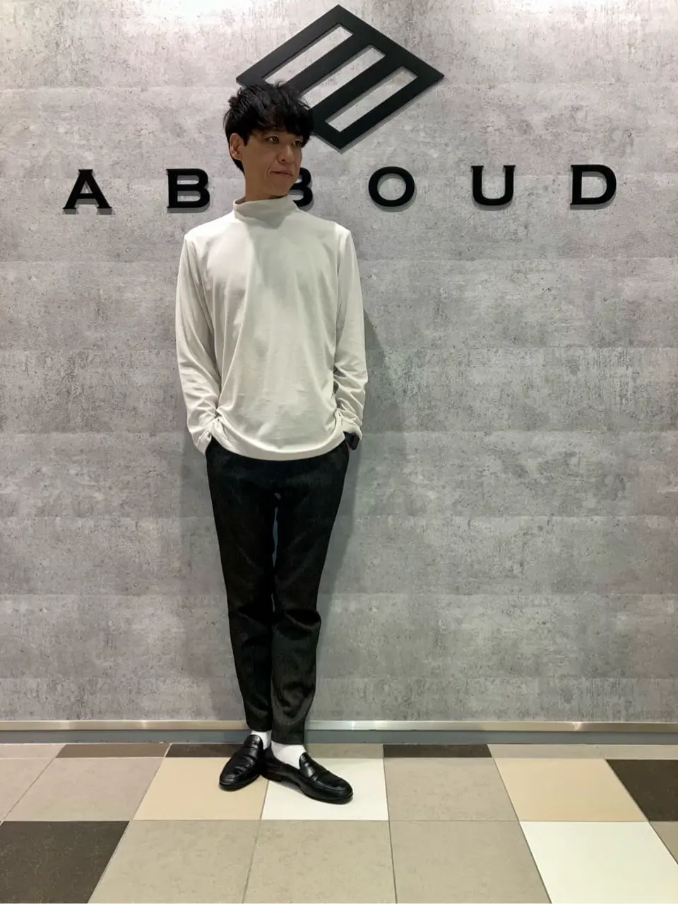 JOSEPH ABBOUD 足立 コーディネート画像