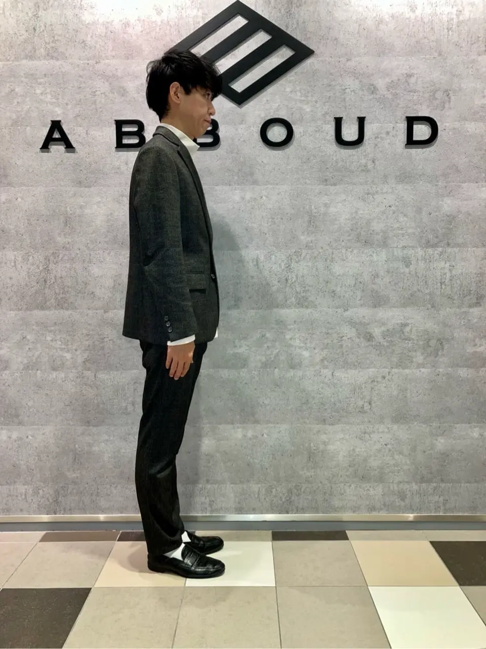 JOSEPH ABBOUD 足立 コーディネート画像