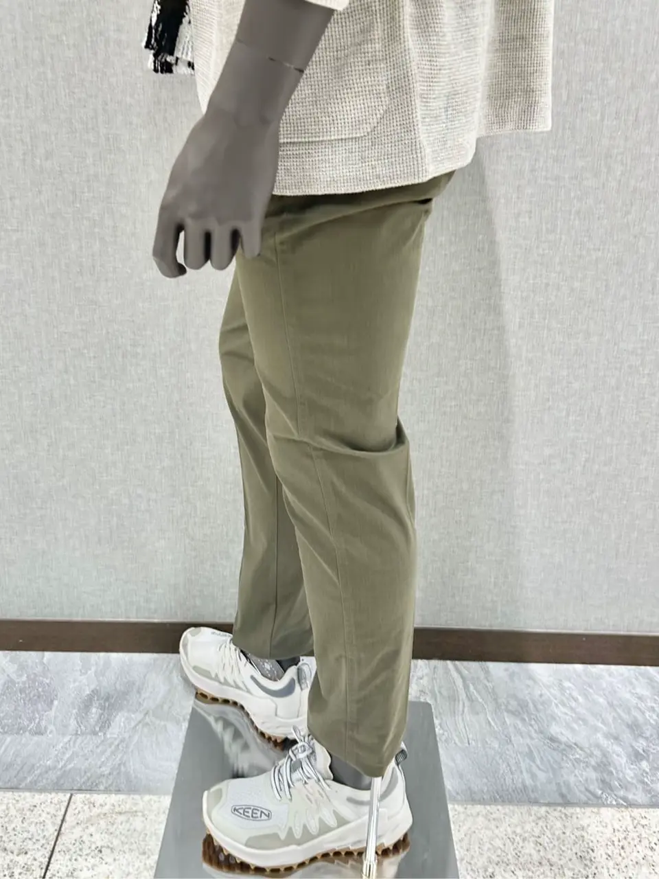 JOSEPH ABBOUD 上田 コーディネート画像