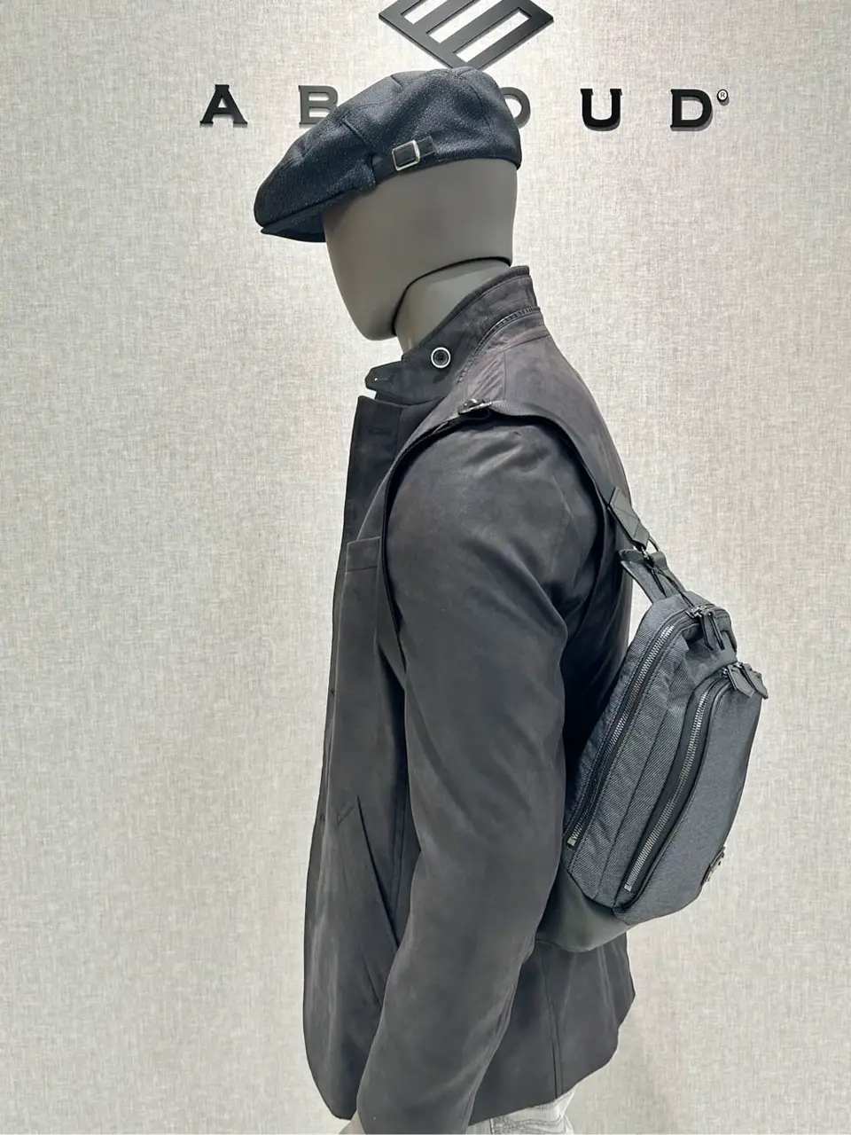 JOSEPH ABBOUD 上田 コーディネート画像