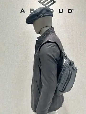 JOSEPH ABBOUD 上田 コーディネート画像