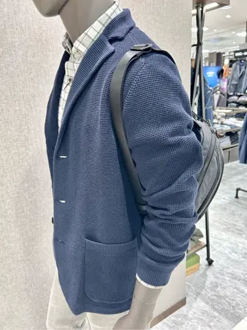 JOSEPH ABBOUD 上田 コーディネート画像