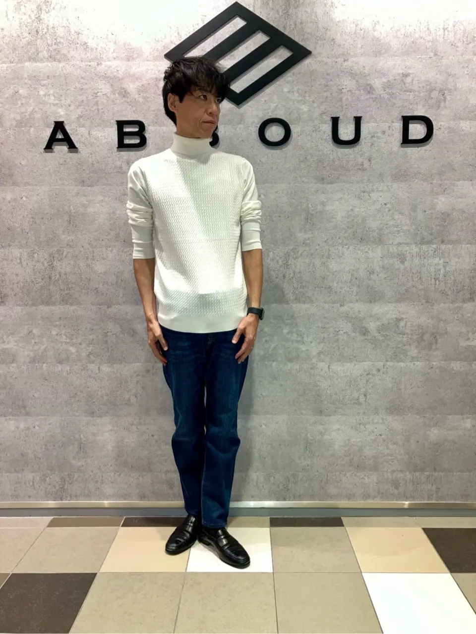 JOSEPH ABBOUD 足立 コーディネート画像