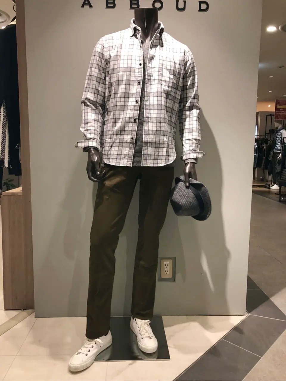 JOSEPH ABBOUD 川田 コーディネート画像