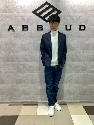 JOSEPH ABBOUD 足立 コーディネート画像