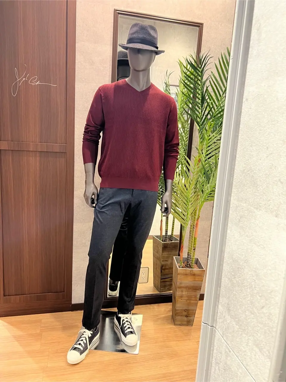 JOSEPH ABBOUD 上條 コーディネート画像