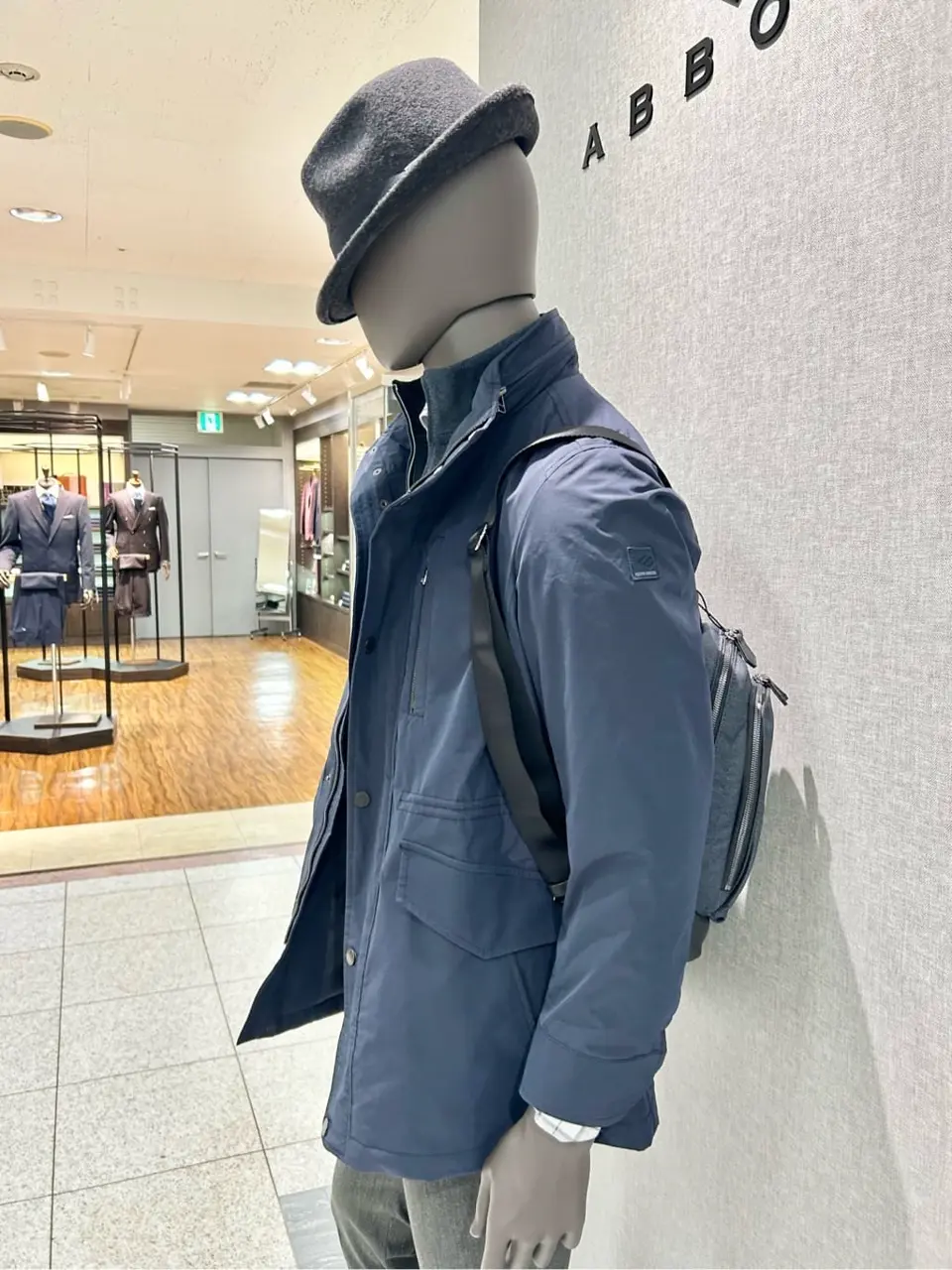 JOSEPH ABBOUD 上田 コーディネート画像