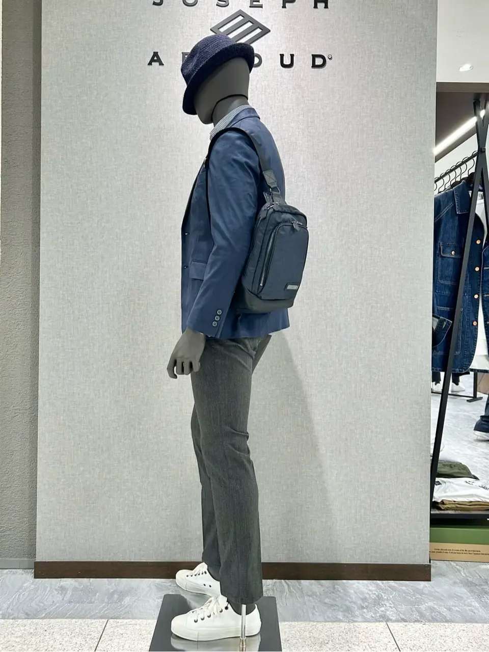 JOSEPH ABBOUD 上田 コーディネート画像