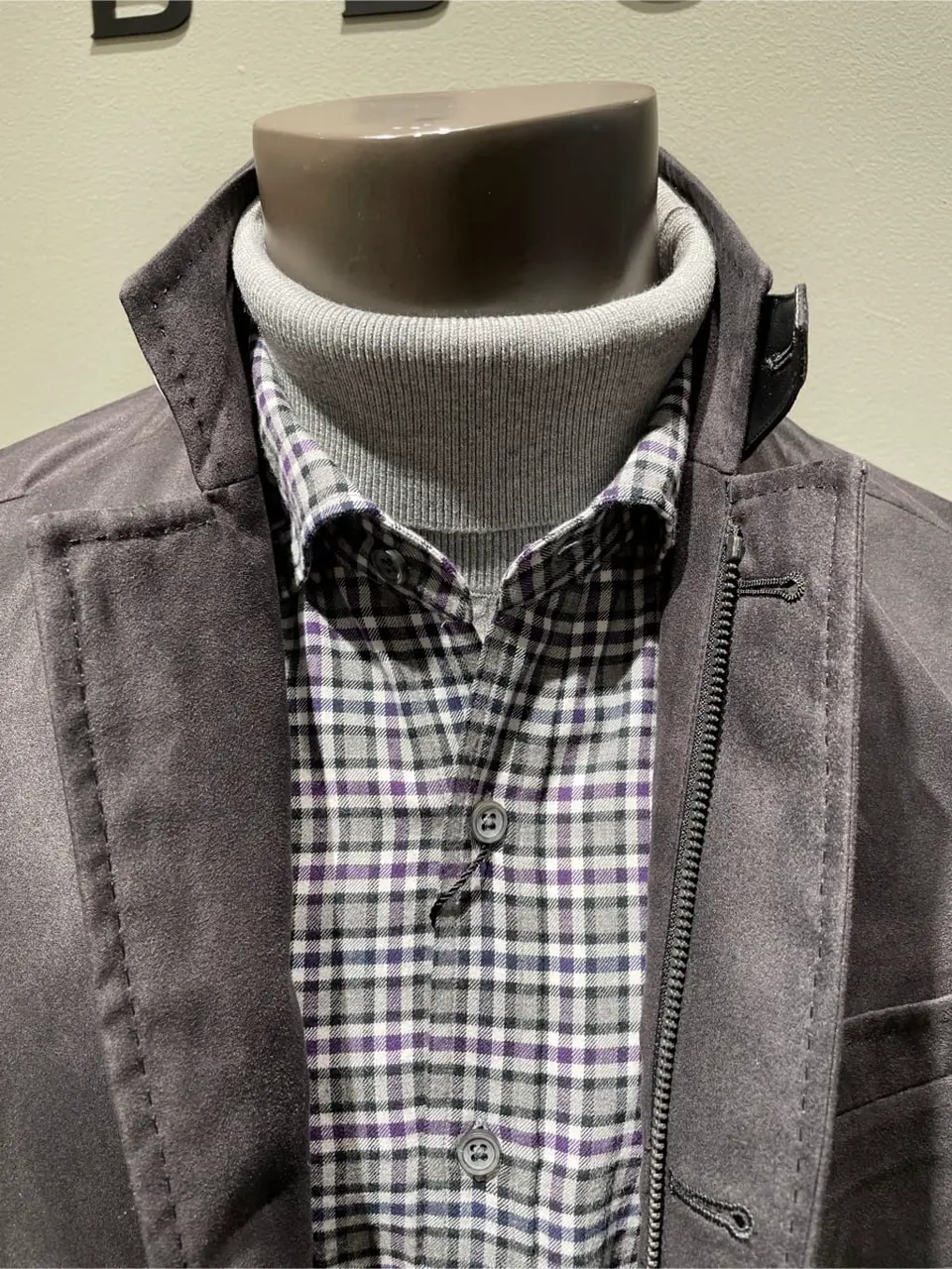 JOSEPH ABBOUD 伊津野 コーディネート画像