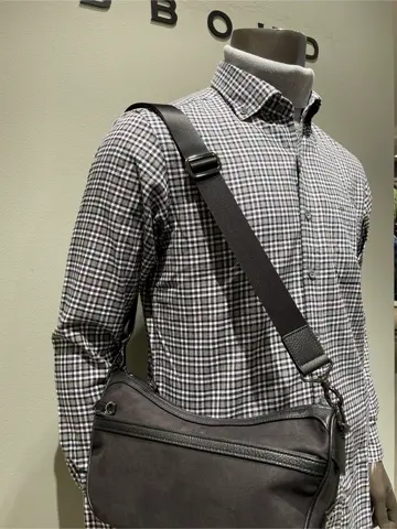 JOSEPH ABBOUD 伊津野 コーディネート画像