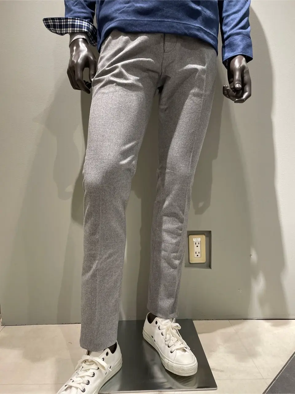 JOSEPH ABBOUD 伊津野 コーディネート画像