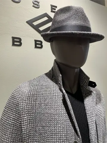 JOSEPH ABBOUD 伊津野 コーディネート画像