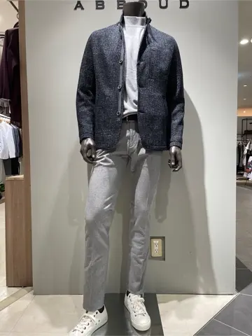 JOSEPH ABBOUD 伊津野 コーディネート画像