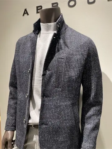 JOSEPH ABBOUD 伊津野 コーディネート画像