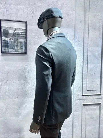 JOSEPH ABBOUD 二澤 コーディネート画像