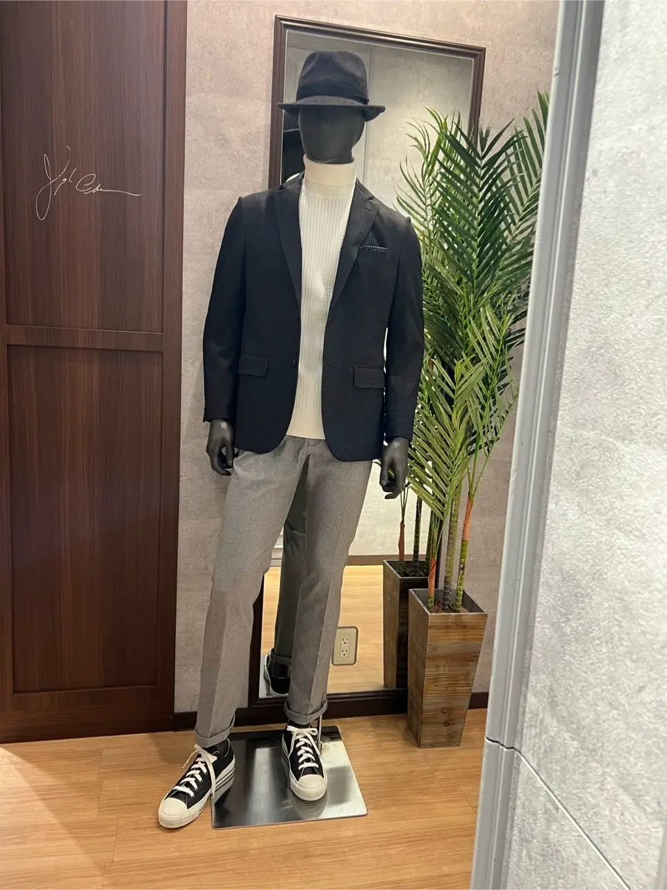 JOSEPH ABBOUD 上條 コーディネート画像