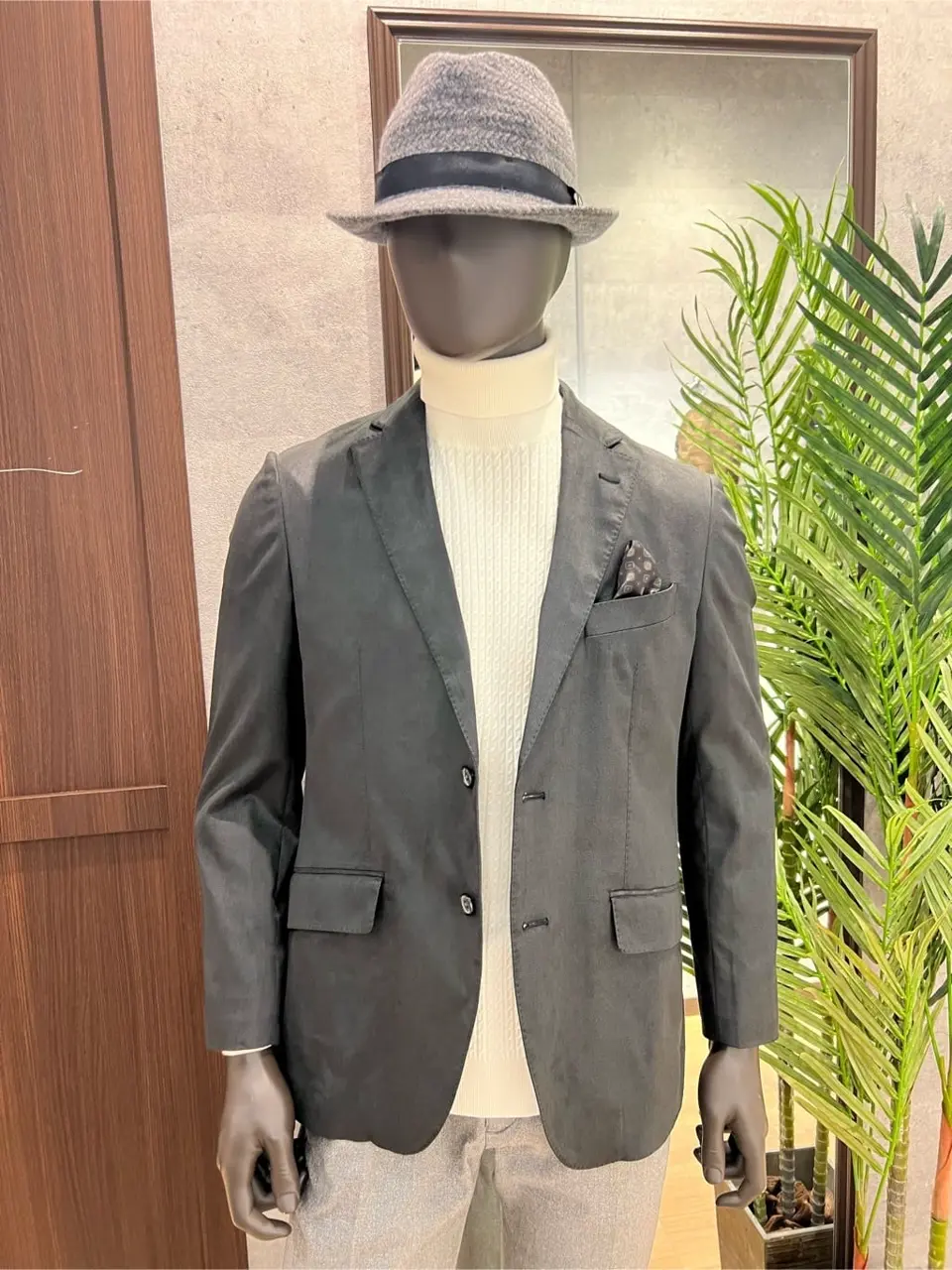 JOSEPH ABBOUD 上條 コーディネート画像