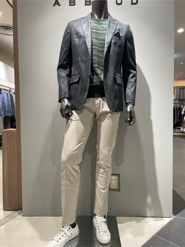 JOSEPH ABBOUD 伊津野 コーディネート画像