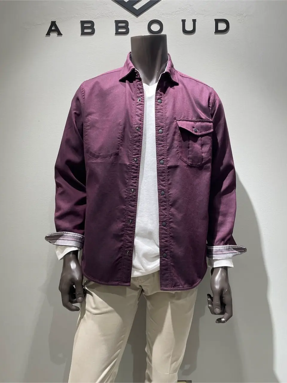 JOSEPH ABBOUD 伊津野 コーディネート画像