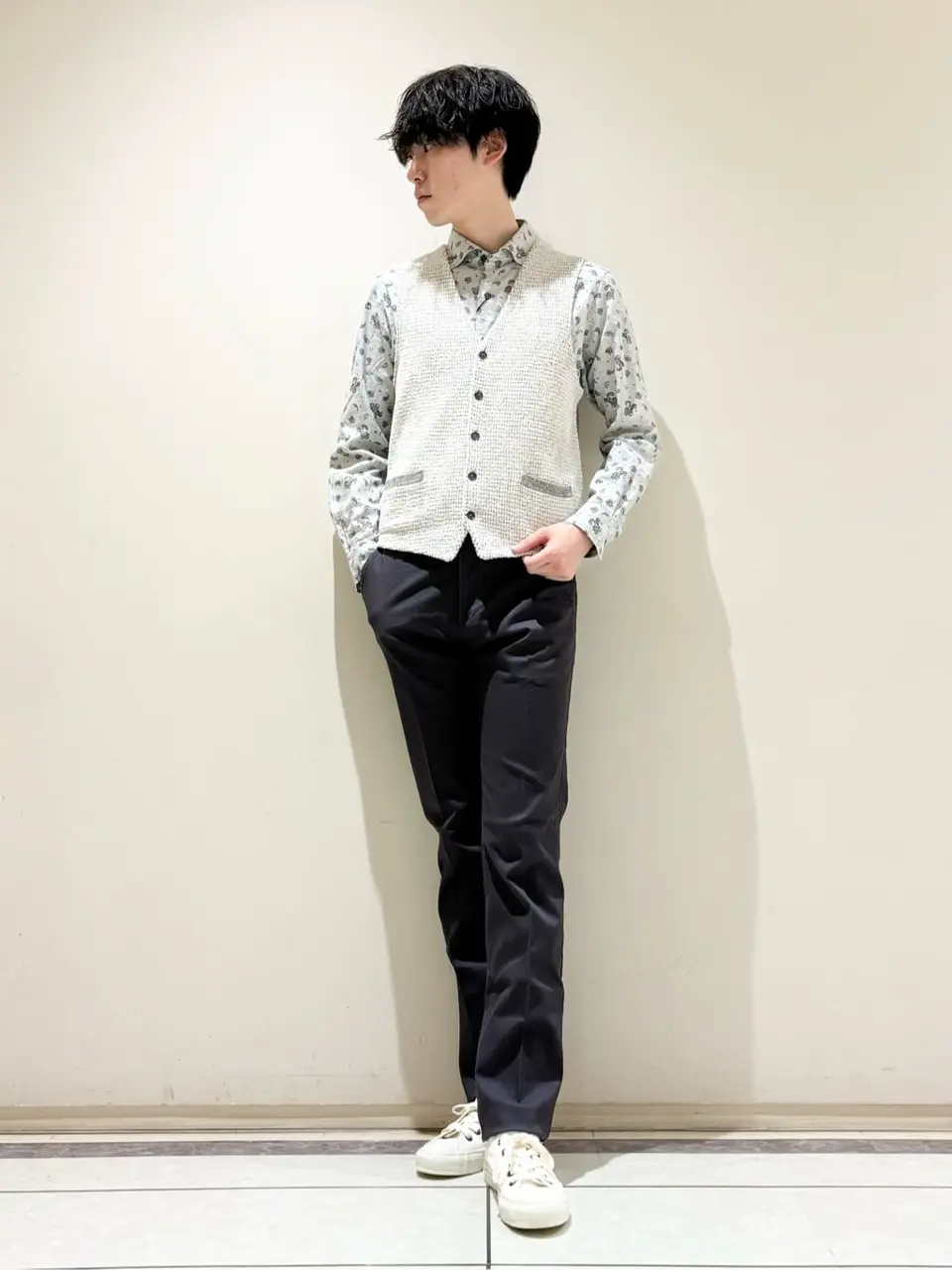 JOSEPH ABBOUD 近藤 コーディネート画像