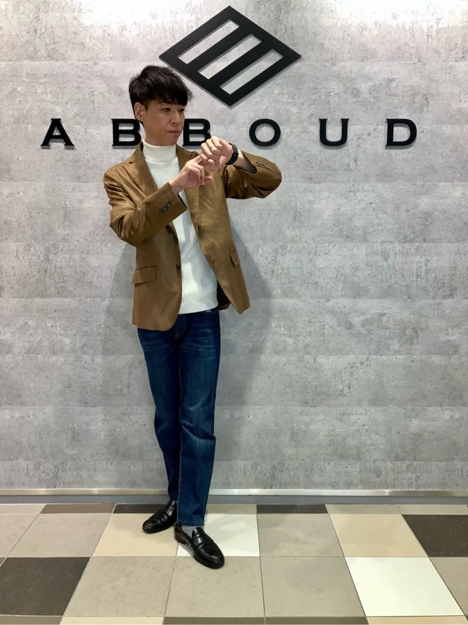 JOSEPH ABBOUD 足立 コーディネート画像