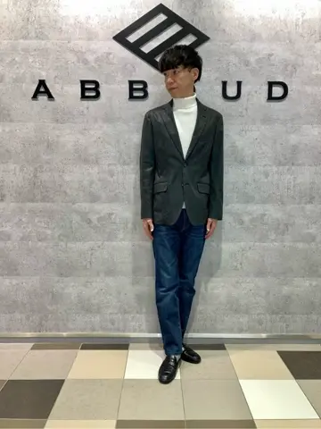 JOSEPH ABBOUD 足立 コーディネート画像