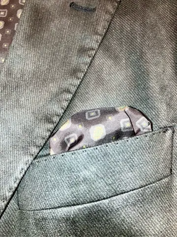 JOSEPH ABBOUD 足立 コーディネート画像