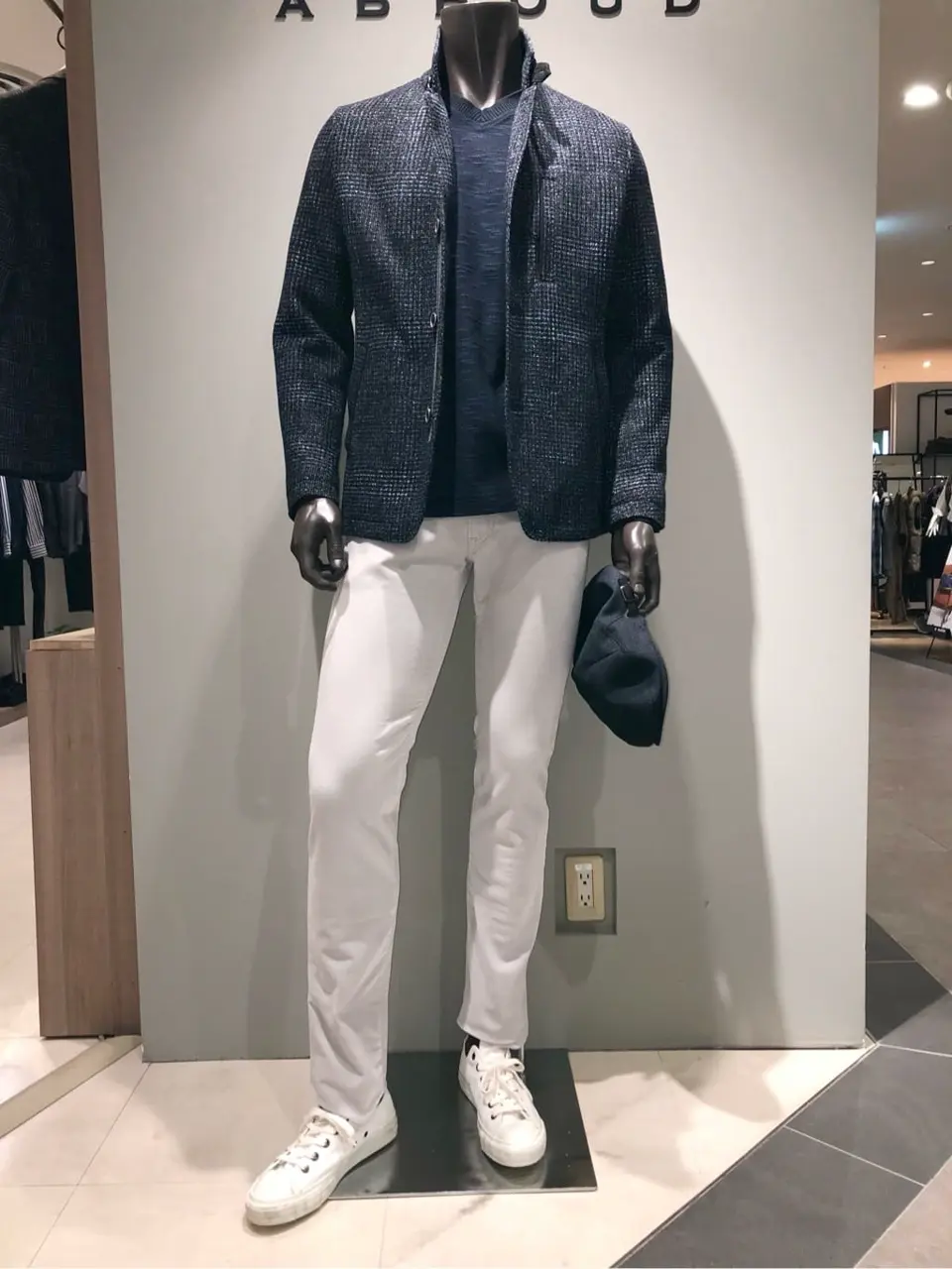 JOSEPH ABBOUD 川田 コーディネート画像