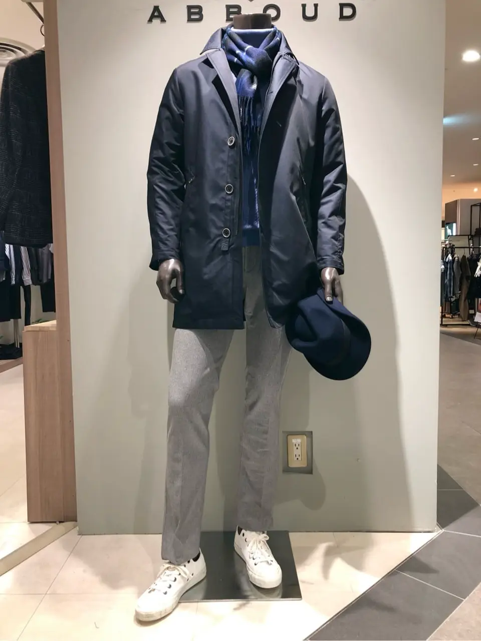 JOSEPH ABBOUD 川田 コーディネート画像