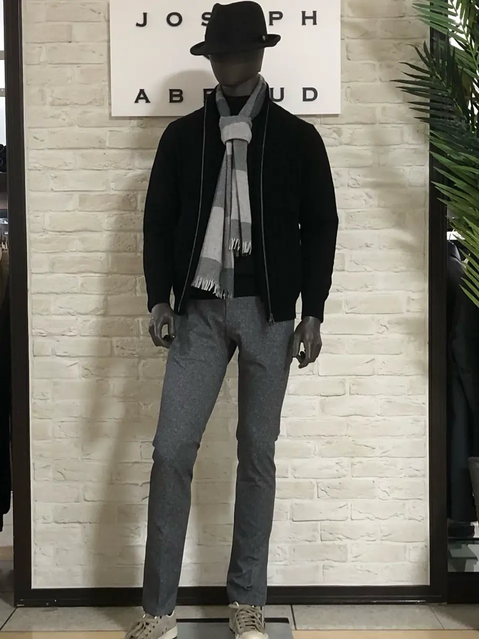JOSEPH ABBOUD 山口 コーディネート画像