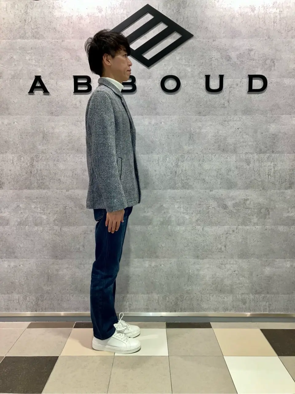 JOSEPH ABBOUD 足立 コーディネート画像