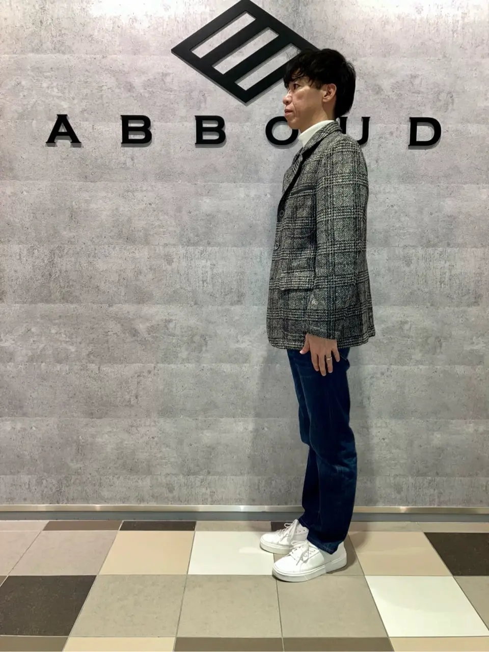 JOSEPH ABBOUD 足立 コーディネート画像