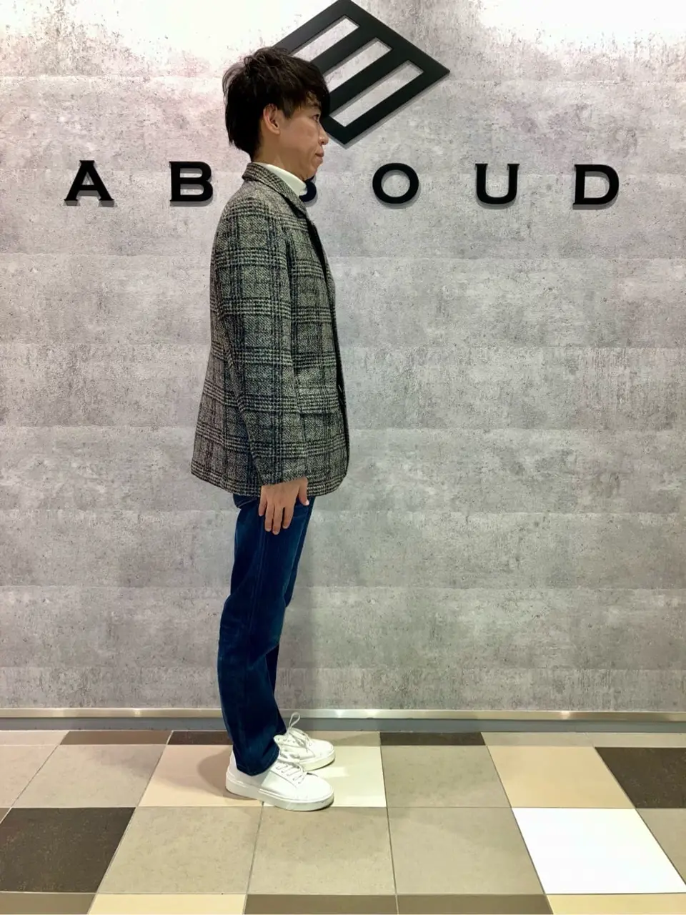 JOSEPH ABBOUD 足立 コーディネート画像