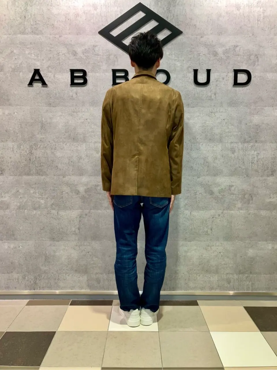 JOSEPH ABBOUD 足立 コーディネート画像