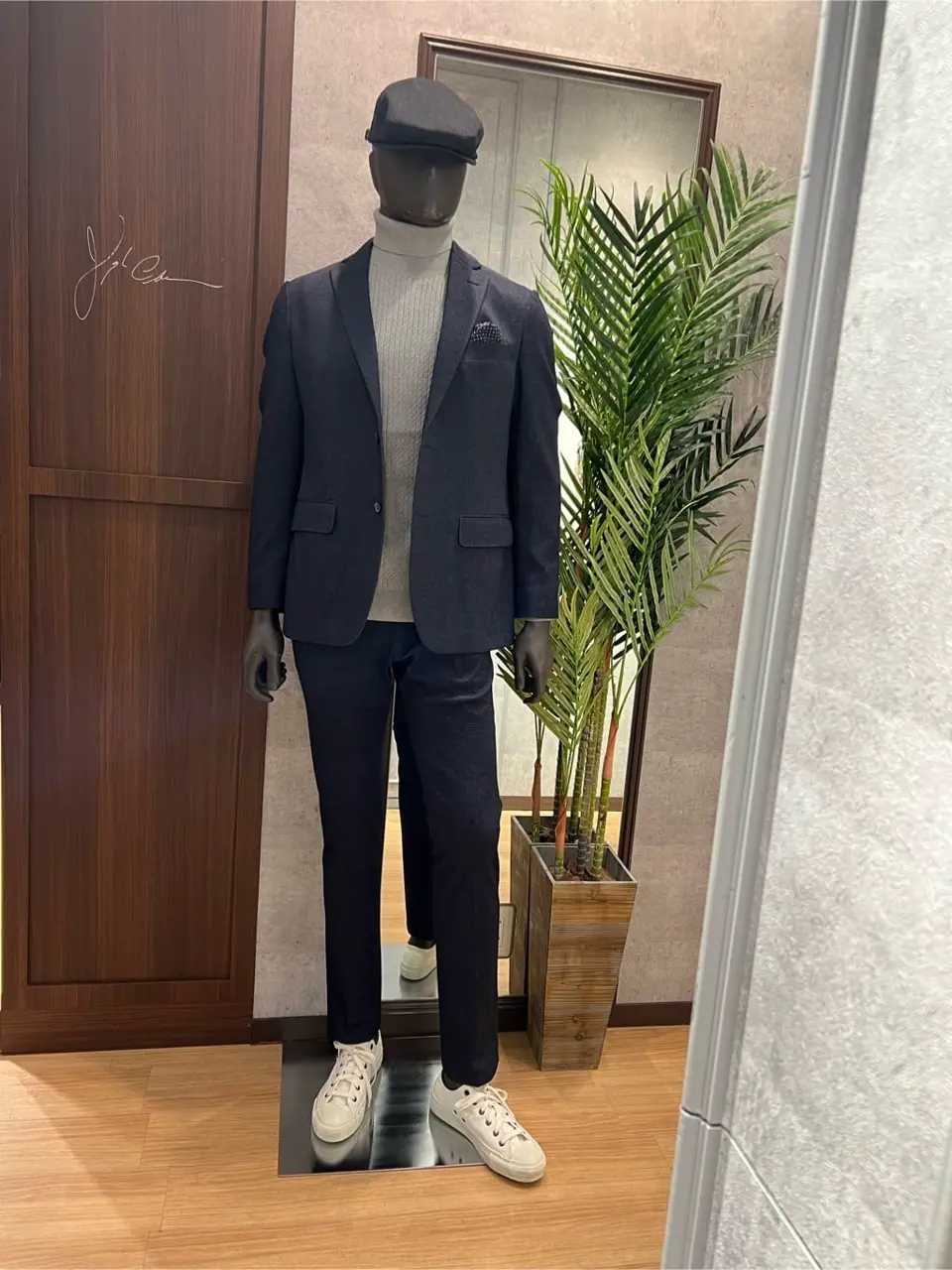 JOSEPH ABBOUD 上條 コーディネート画像