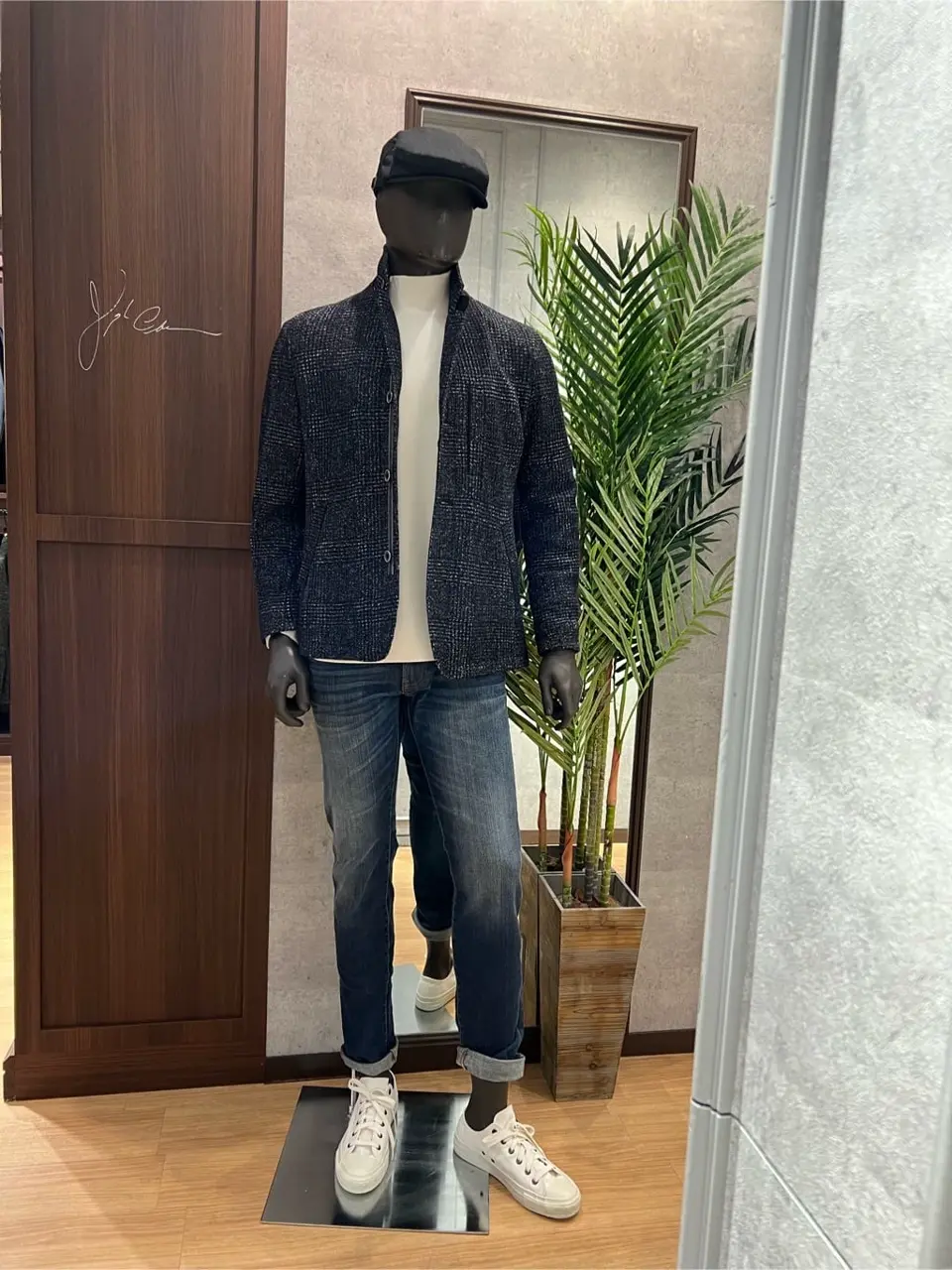 JOSEPH ABBOUD 上條 コーディネート画像