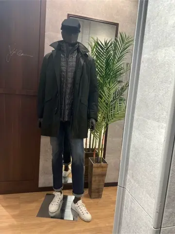 JOSEPH ABBOUD 上條 コーディネート画像