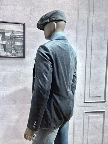 JOSEPH ABBOUD 二澤 コーディネート画像