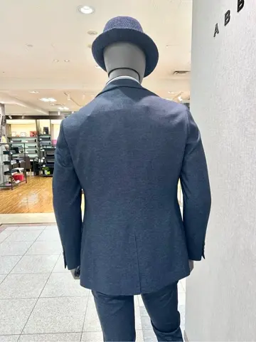 JOSEPH ABBOUD 上田 コーディネート画像